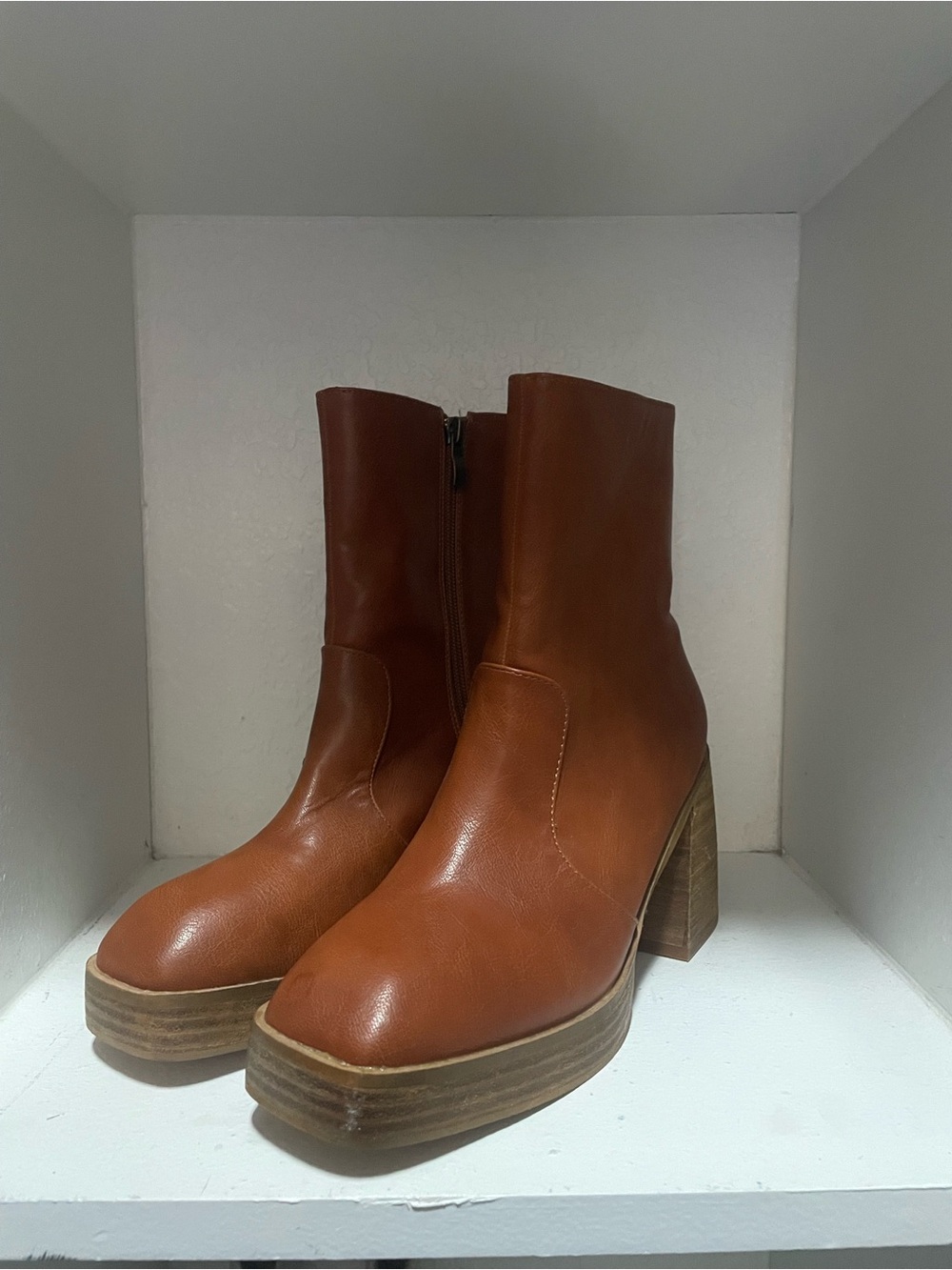 Böhme Platform Boots